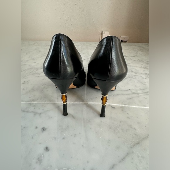 Gucci black leather heels with bamboo accent on heel. - Picture 5 of 8